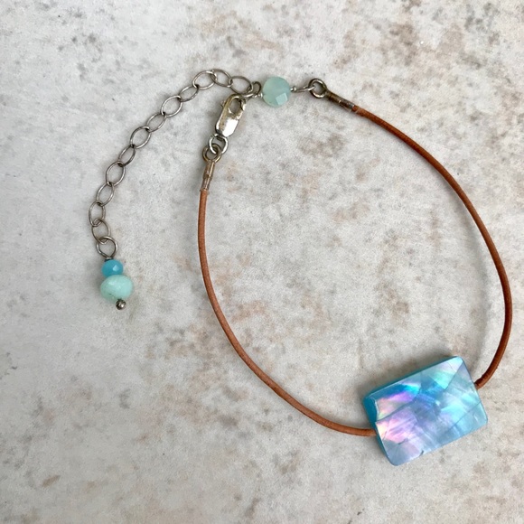 SBW Dyed shell bracelet - Picture 5 of 8